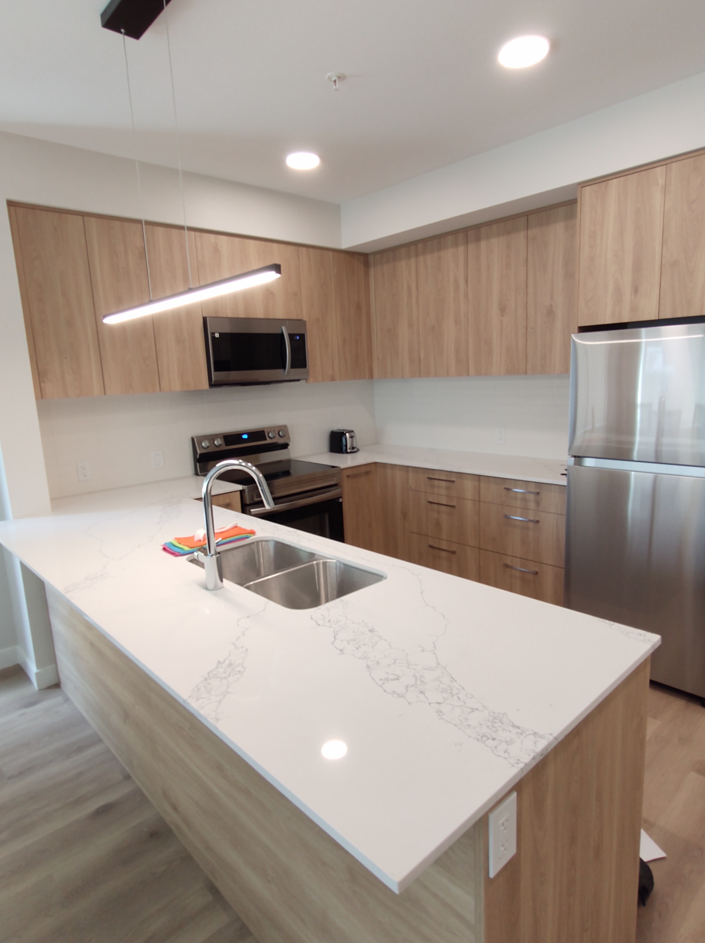 416 Royal Avenue - 106